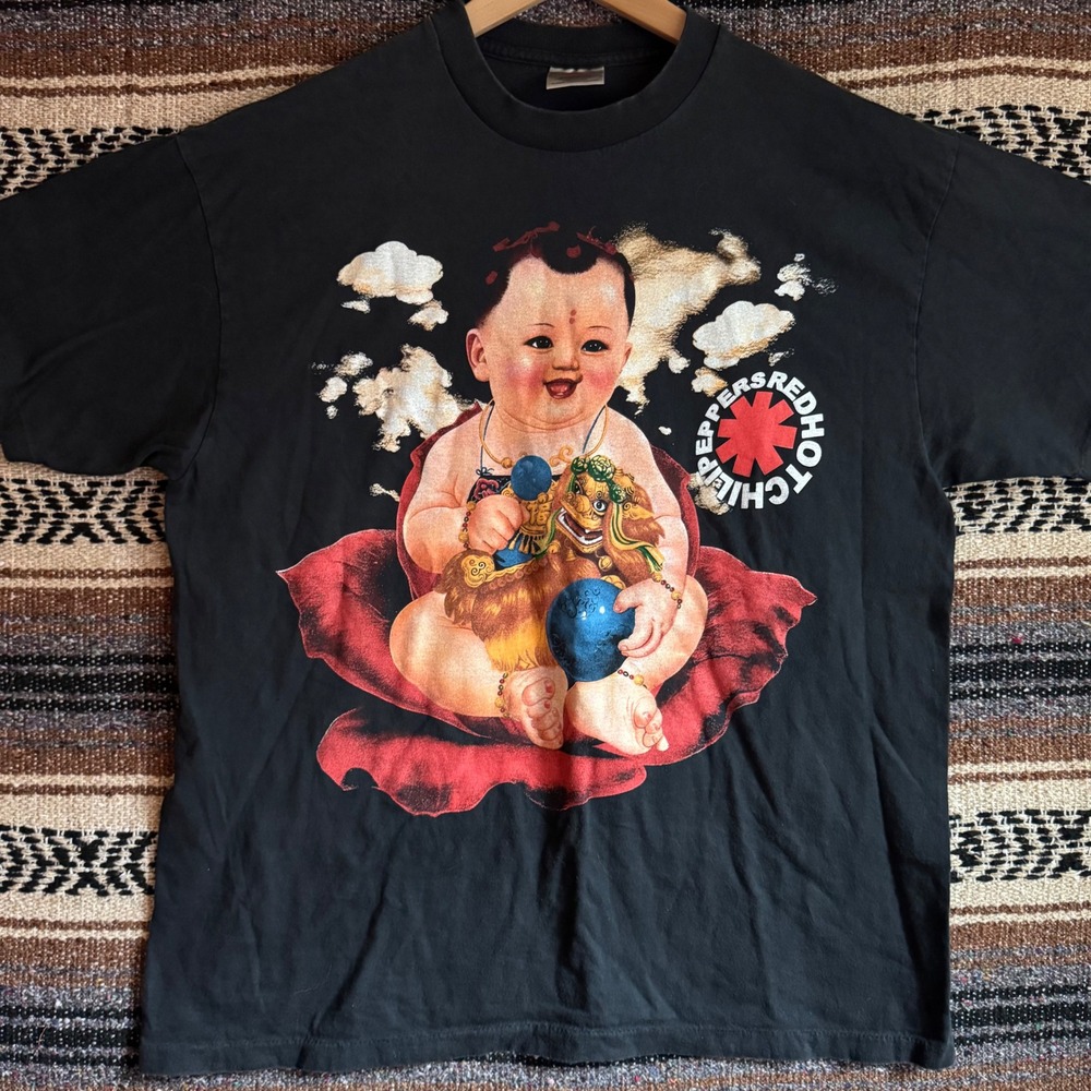 Red Hot Chili Peppers Give It Away Band Shirt XL Black Graphic Tee Reprint